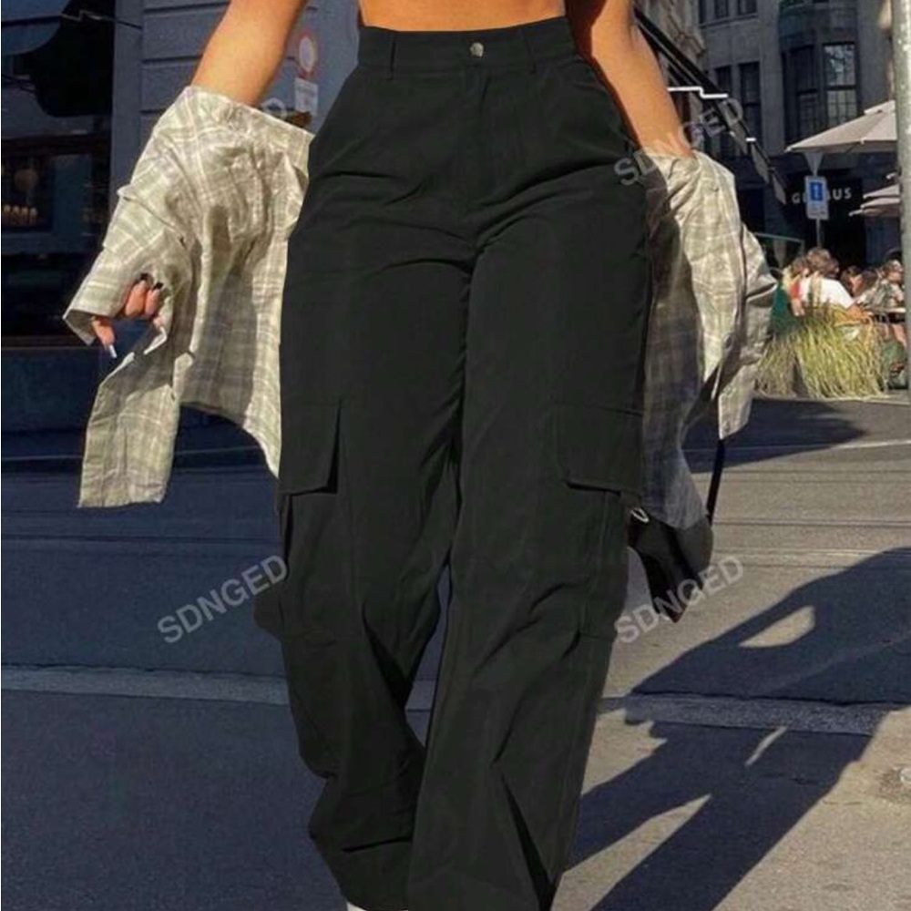 black cargo pants size xs